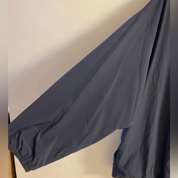 Essentials Fear of God zip up oversized jacket lightweight Medium NWT - Picture 10 of 15